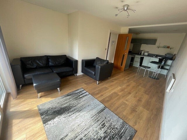 Flat Sheepcote Street in Birmingham
