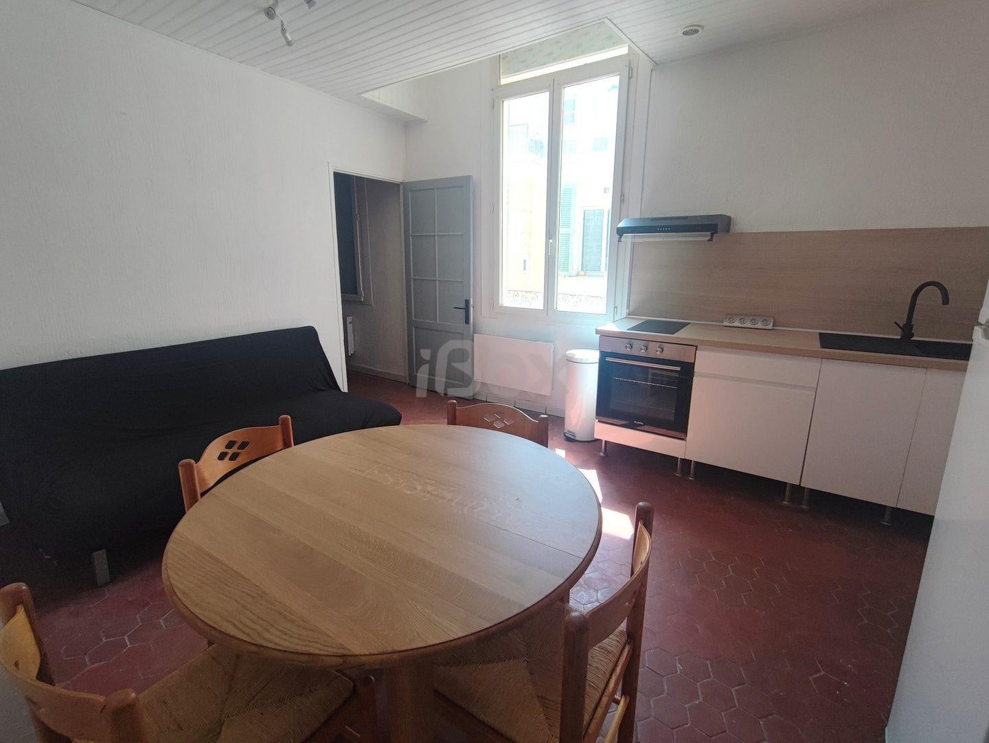Flat Cours Lafayette in Toulon