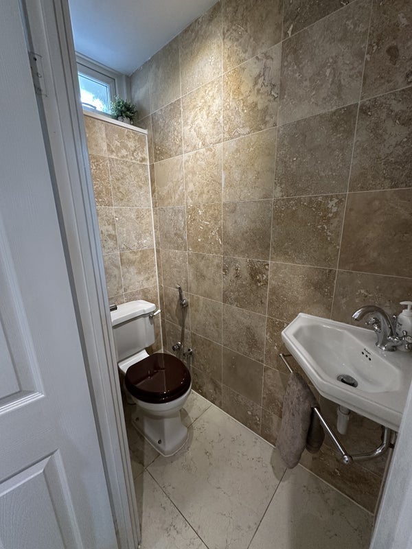 Room Tresham Crescent in City of Westminster