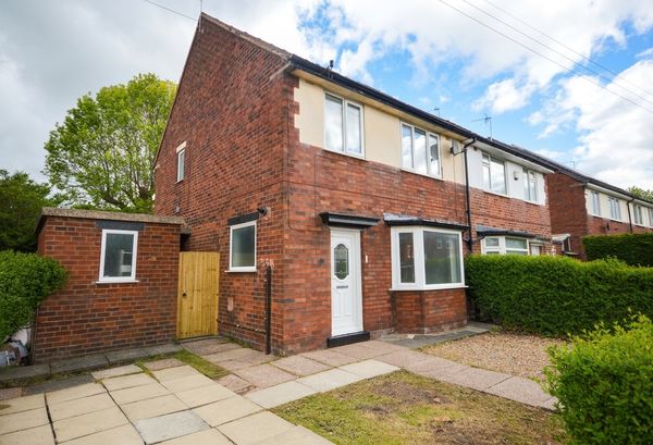 House Sterndale Road in Bramhall