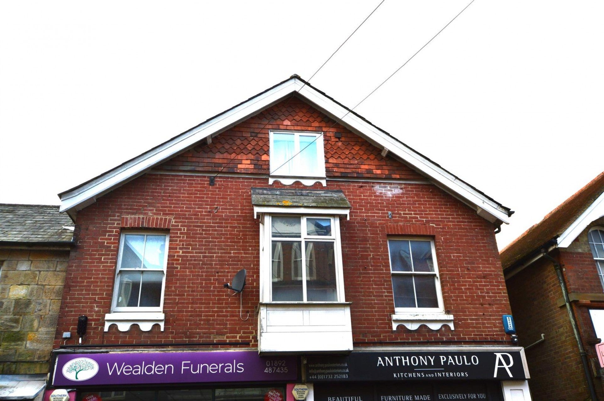 Flat High Street in Wealden