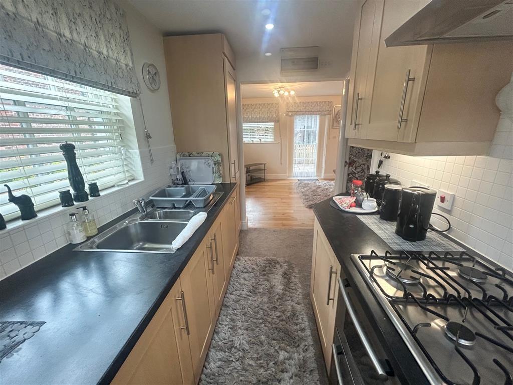 House Pemberton Grove in Doncaster