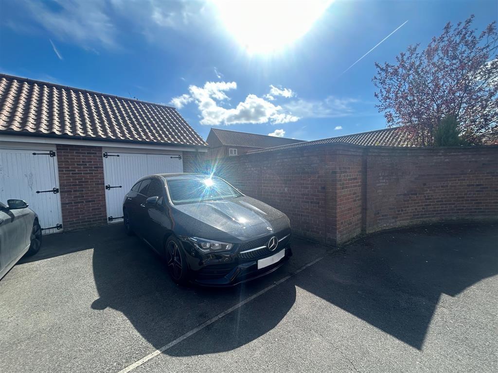 House Pemberton Grove in Doncaster
