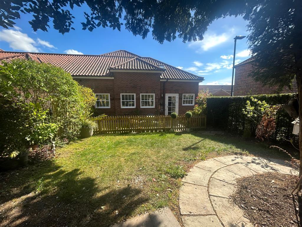 House Pemberton Grove in Doncaster