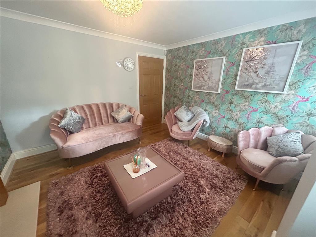 House Pemberton Grove in Doncaster