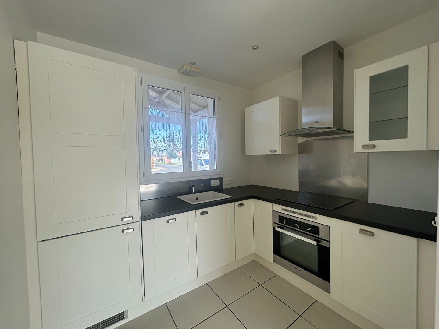 Flat Rue Saint-Clementin in Civray