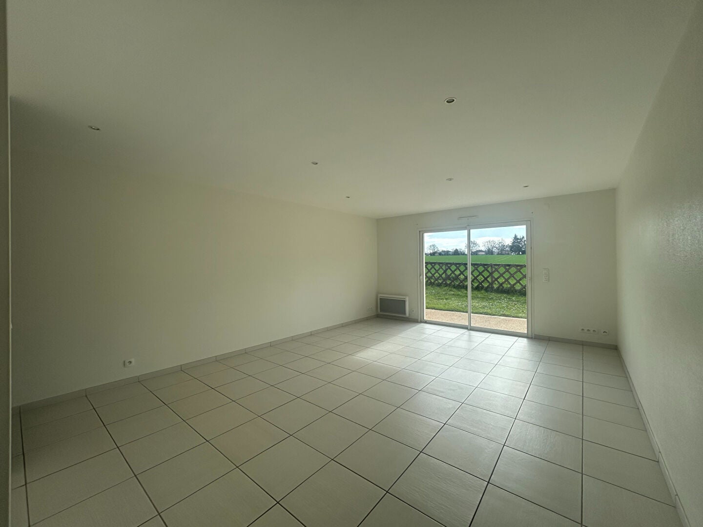 Flat Rue Saint-Clementin in Civray