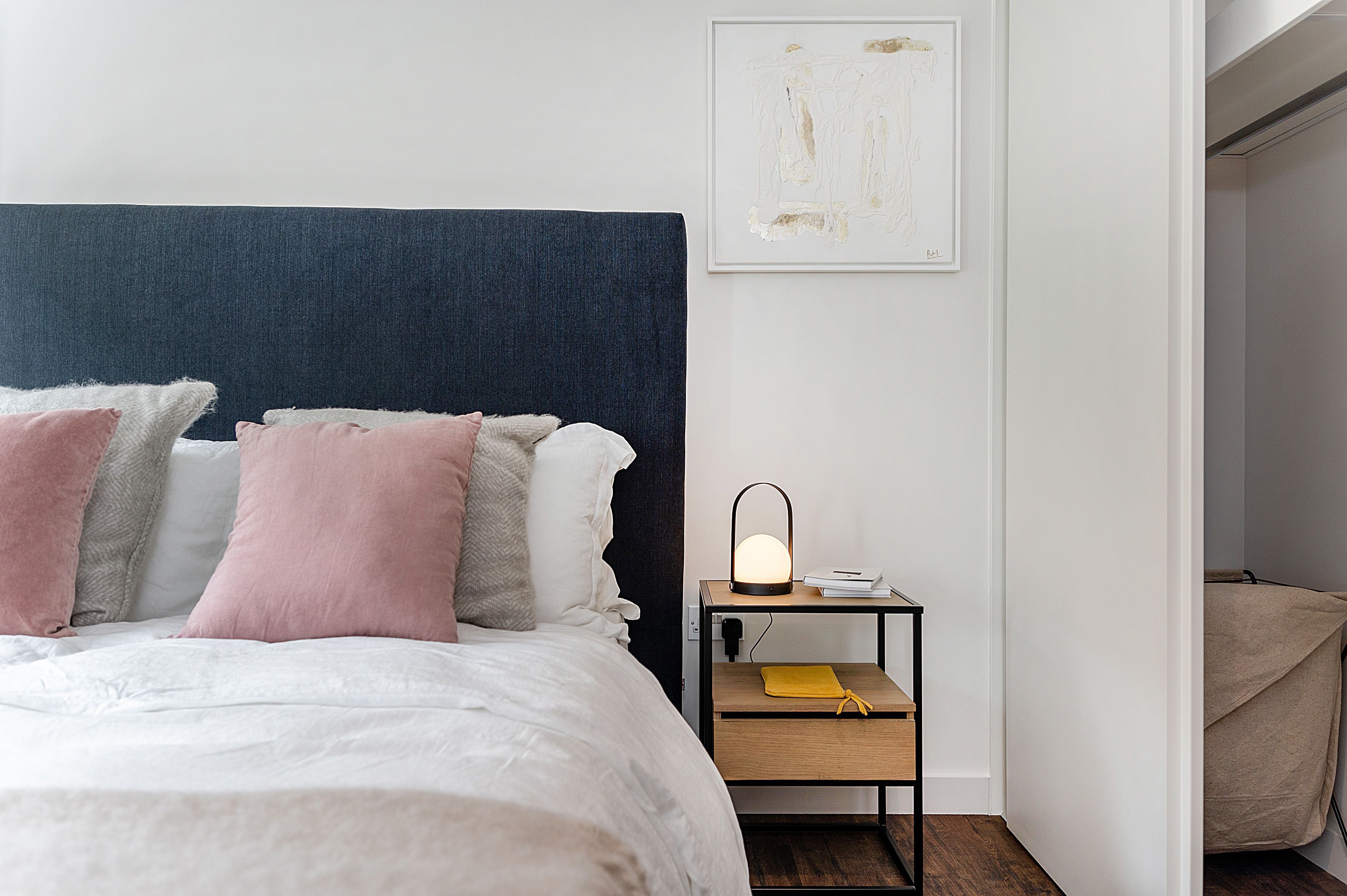 Flat Greenford Road in London