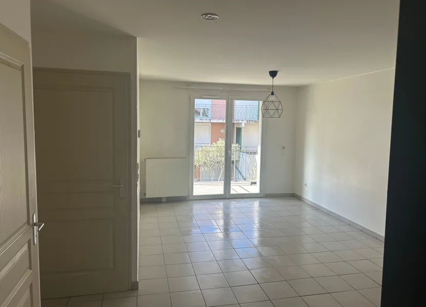 Appartement Avenue des Thermes à Gréoux-les-Bains