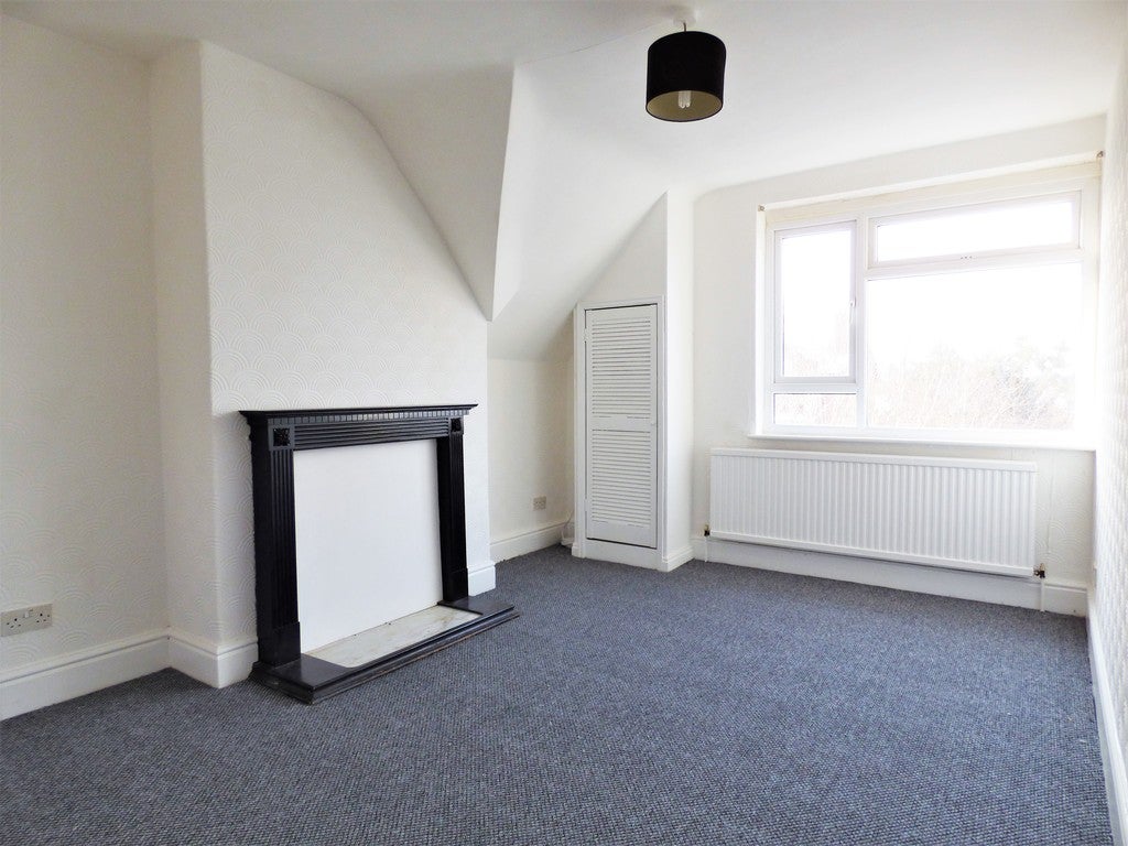 Flat Marsland Road in Trafford