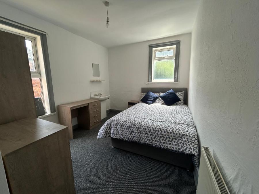 Room De Grey Street in Hull