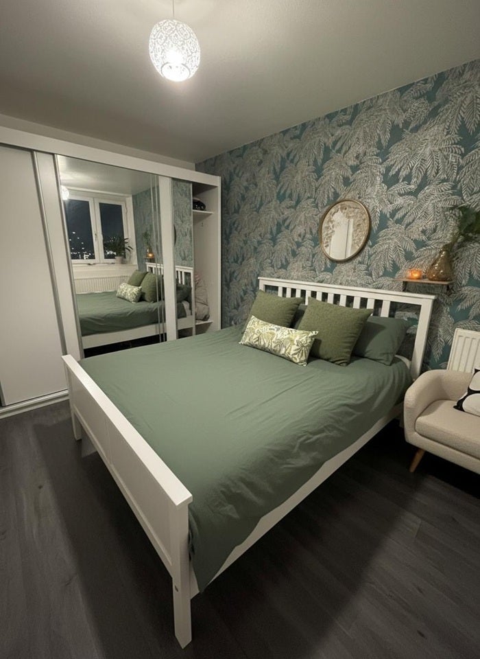 Room Paddington Green in City of Westminster