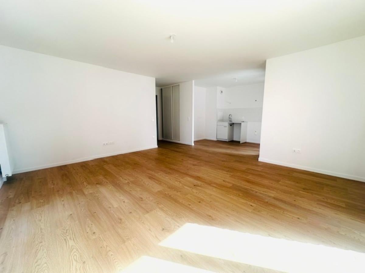 Flat Rue des Usines Babcock in La Courneuve