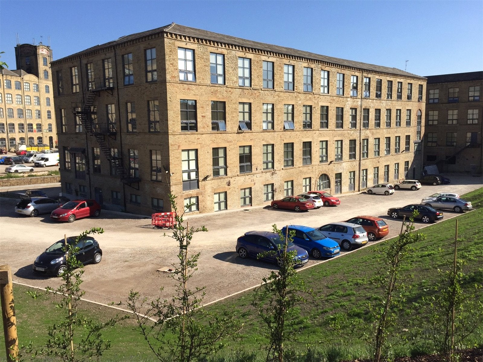 Flat Blakeridge Lane in Kirklees