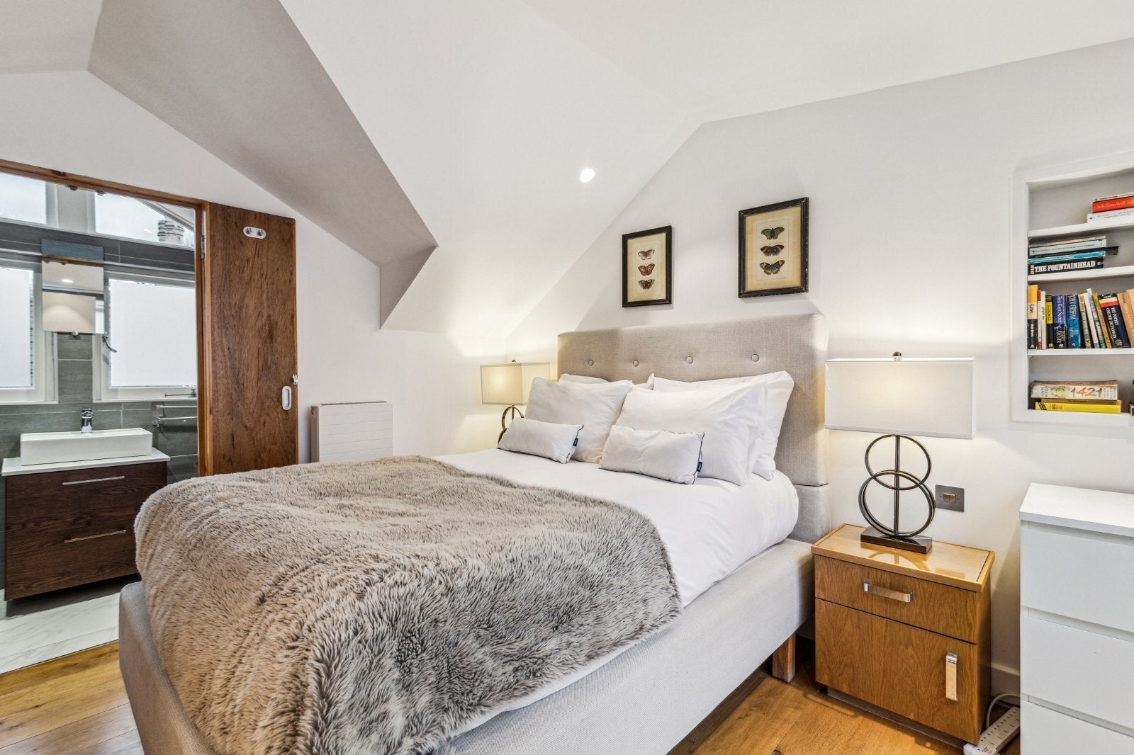 House Pembroke Mews in Greater London
