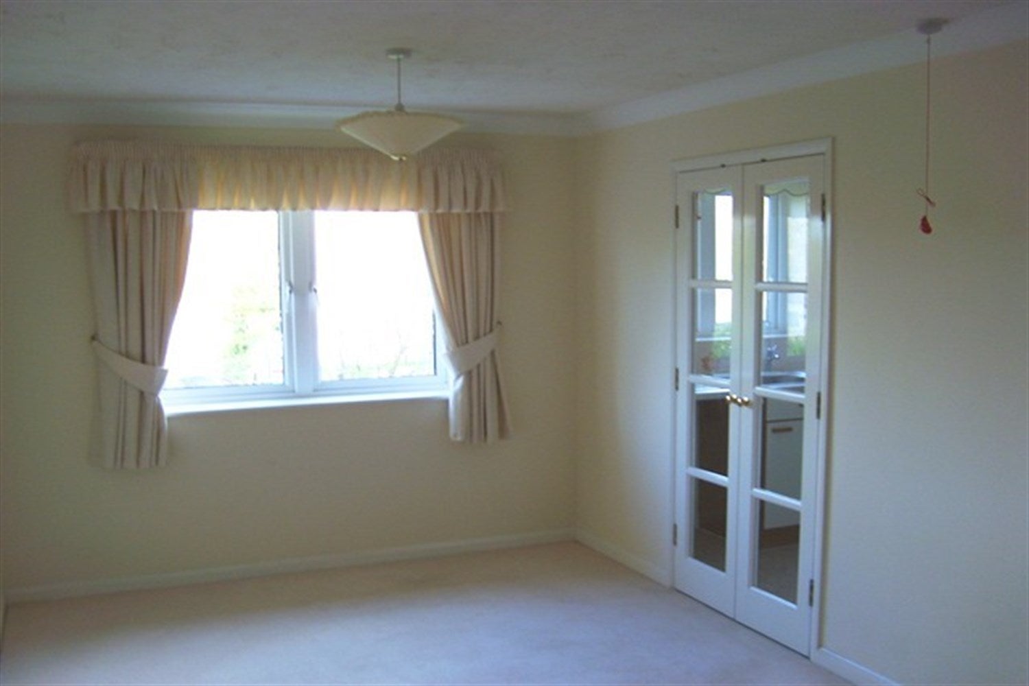 Flat Elmer Road in Arun