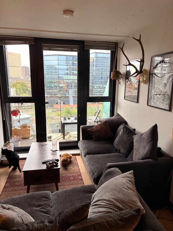 Room Mirabel Street in Manchester