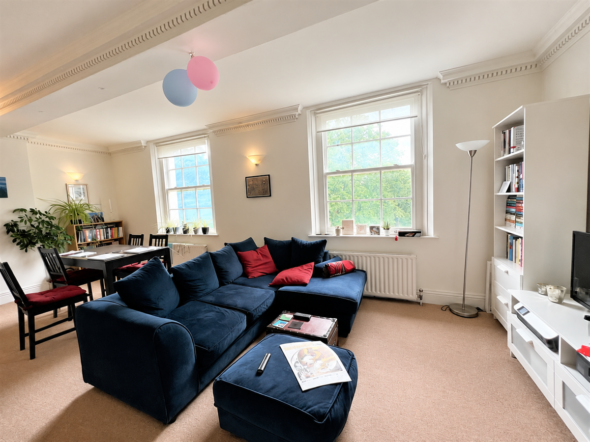 House Albert Terrace in Greater London
