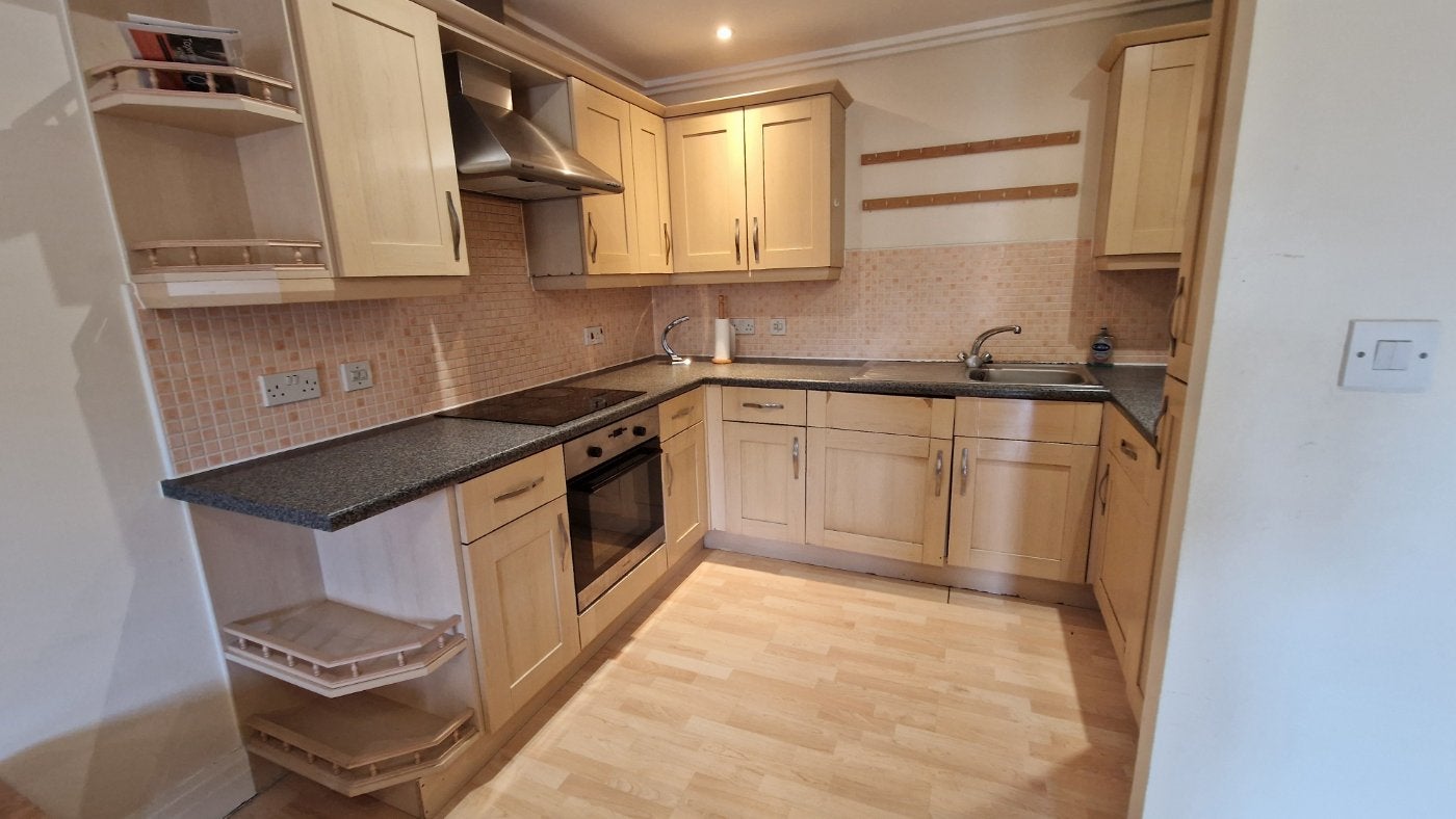 Flat Wilshaw Close in Greater London