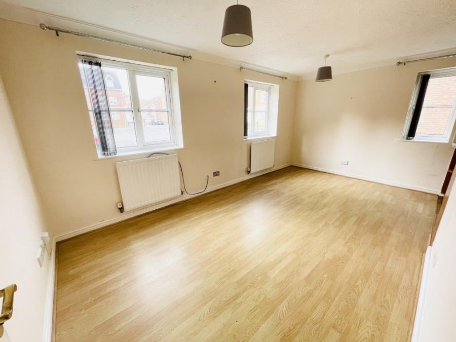 Flat Cornwood Lane in Metropolitan Borough of Solihull