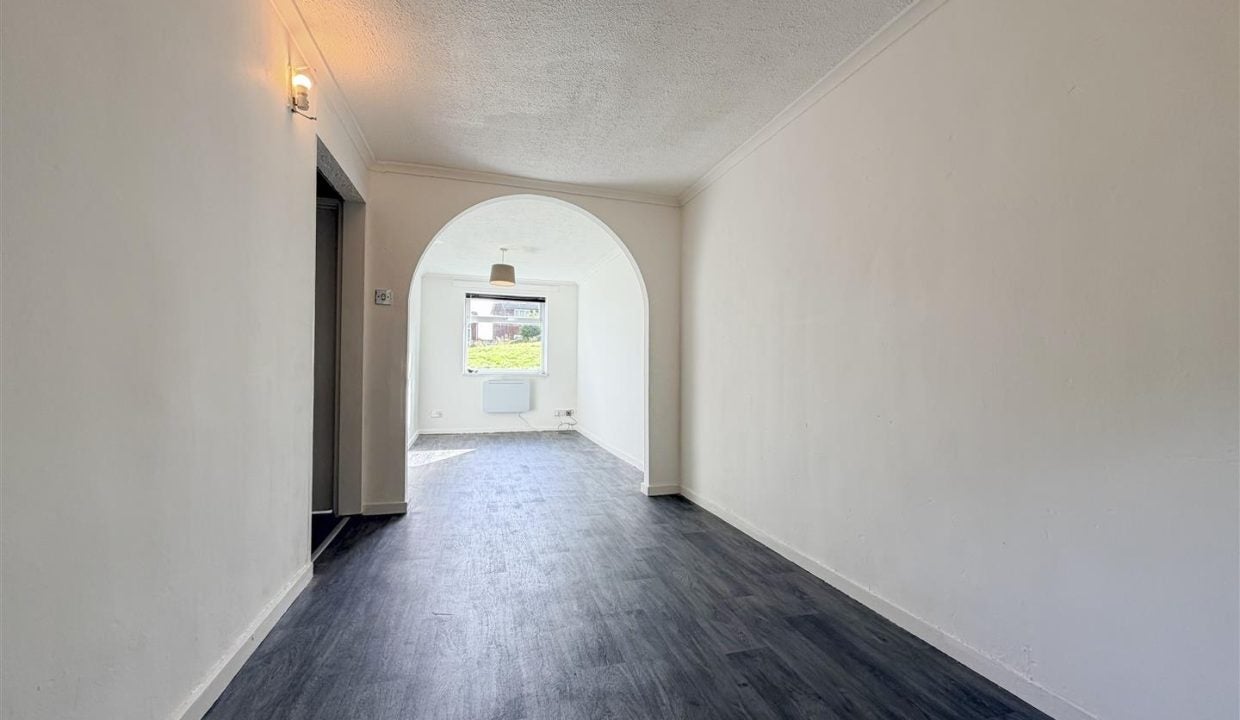 Flat Webb Avenue in Sheffield