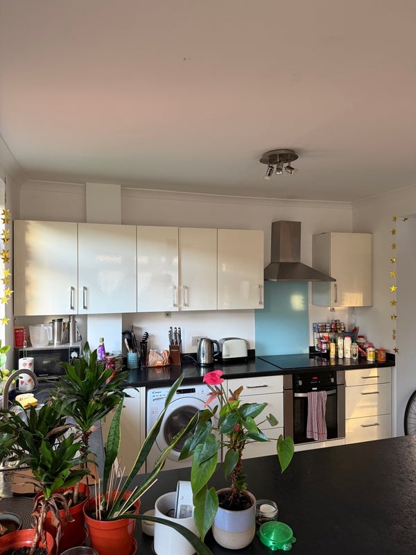 Flat Heaton Road in Manchester