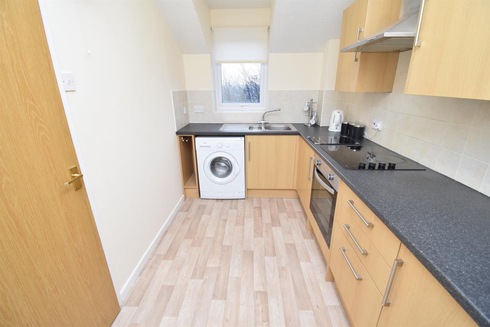 Flat Howden Way in Wakefield