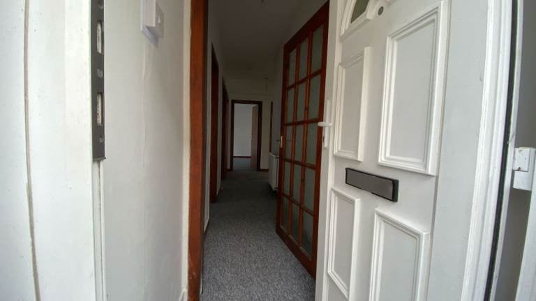 Flat Wylie Crescent in Cumnock