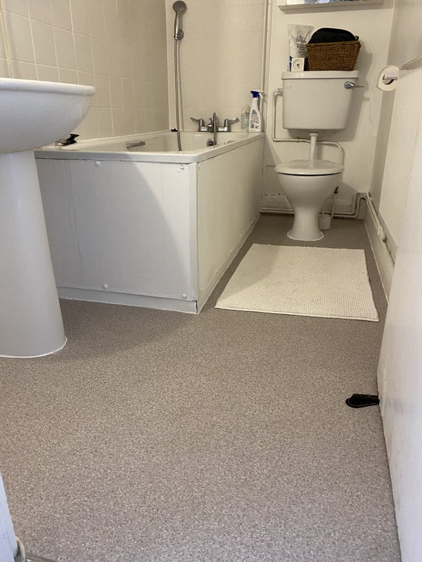 Room Holland Road in Greater London