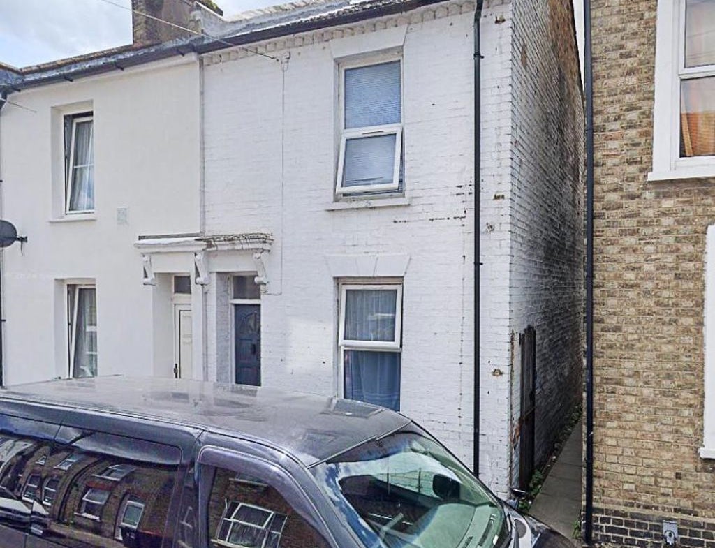House Maitland Street in Bedford