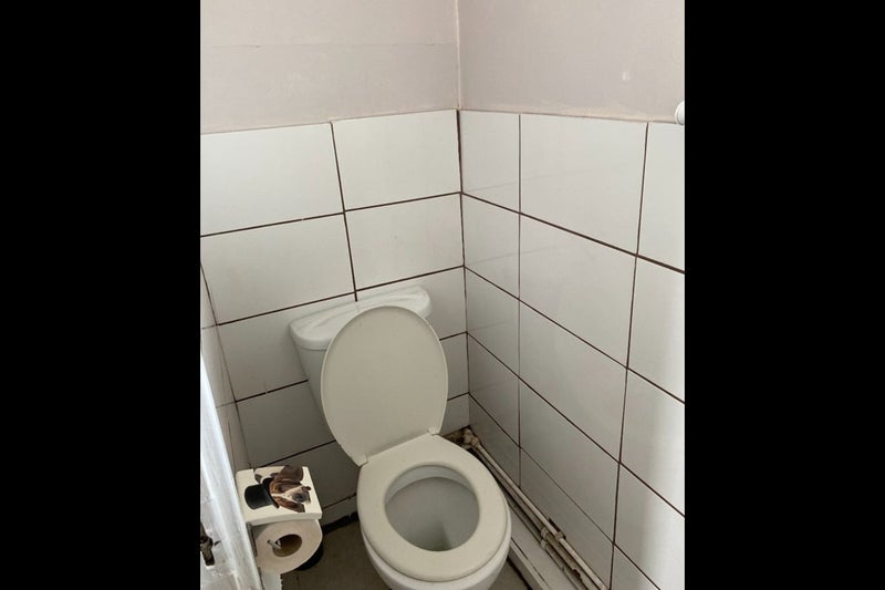 Room Cambridge Heath Road in Greater London