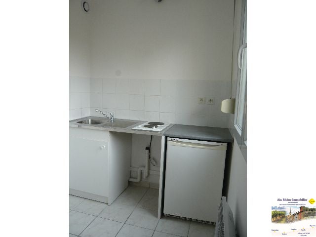 Flat Rue Robert Schuman in Villefranche-sur-Saône