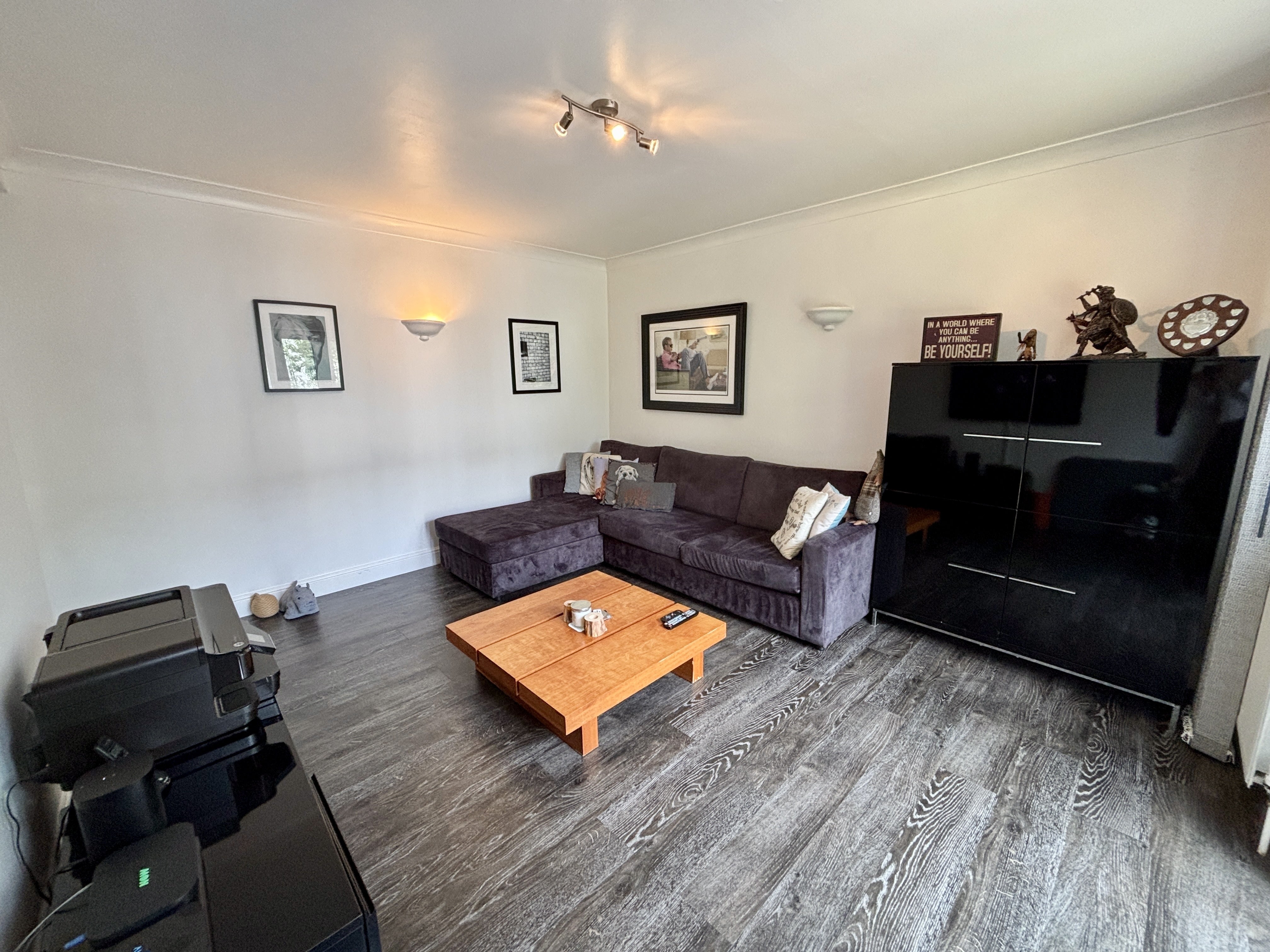 Flat Stevens Close in Greater London