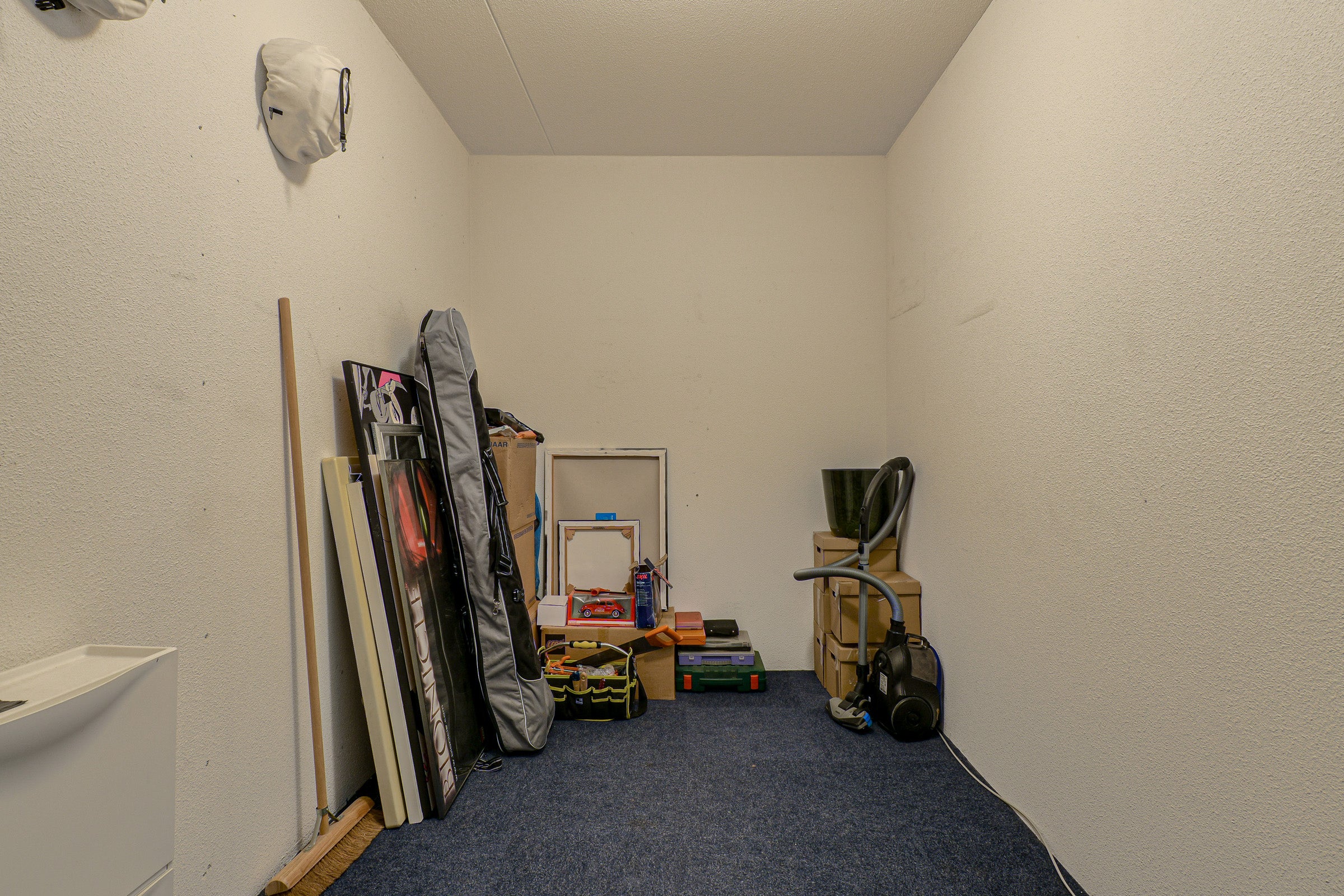 Tussenwoning te koop: Topaasstraat 49, Breda
