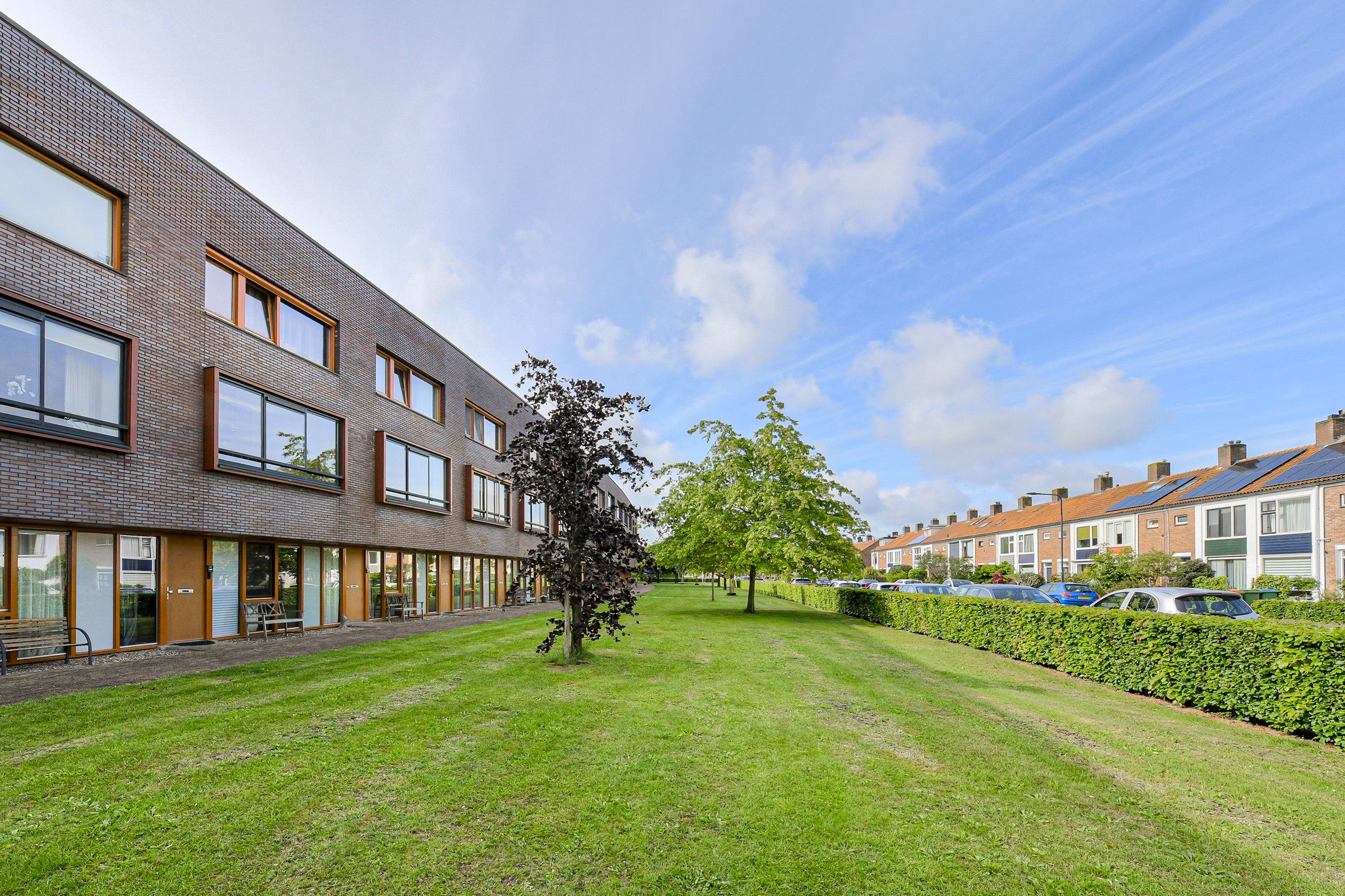 Tussenwoning te koop: Topaasstraat 49, Breda