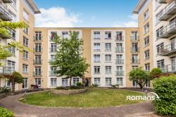 Flat Kenavon Drive in Reading