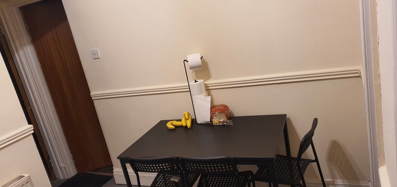 Room Springburn Road in Glasgow