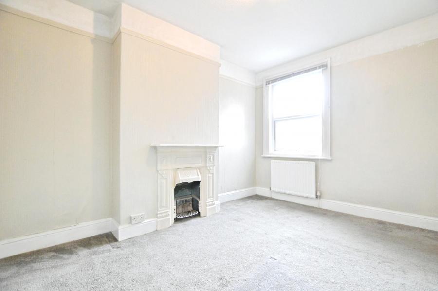 Flat Hatfield Road in St Albans