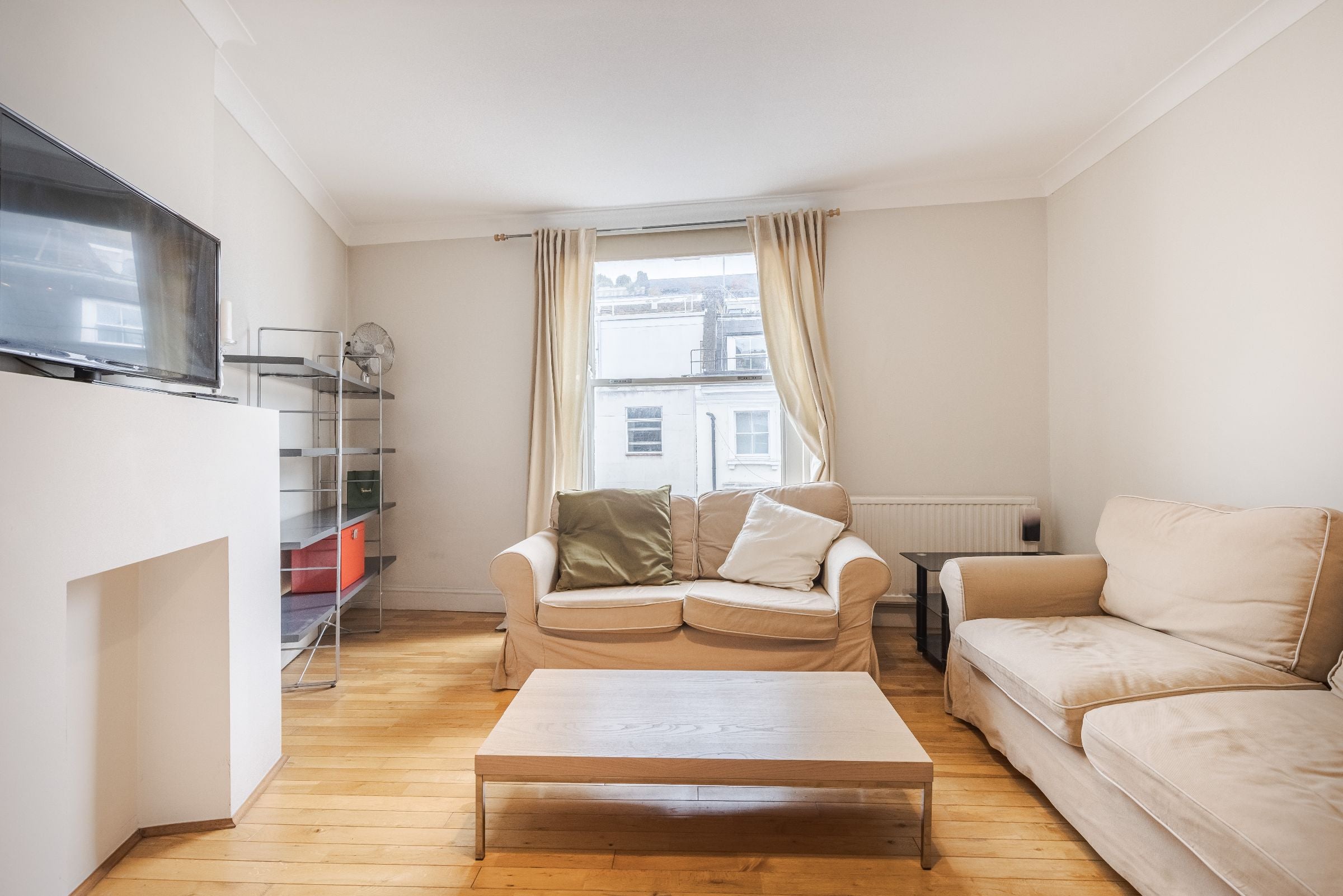 Flat Westbourne Grove in City of Westminster