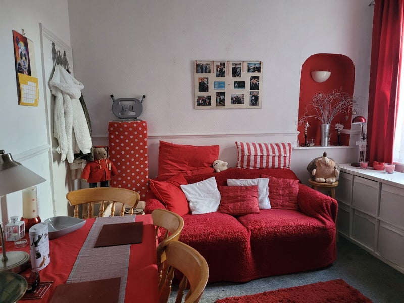 Room Newcombe Road in Coventry
