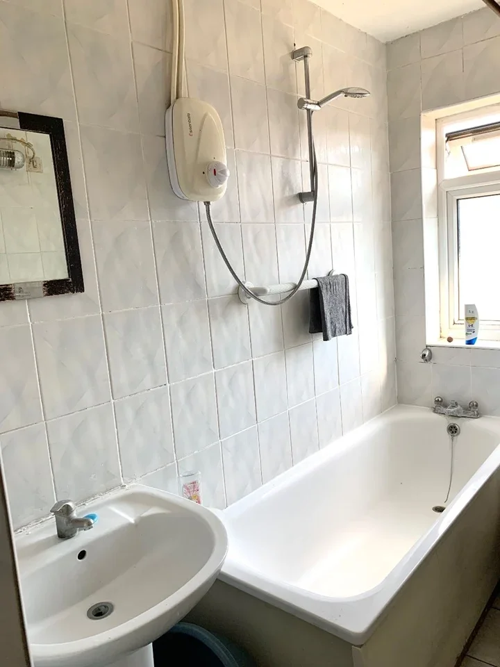 Room West End Lane in Greater London