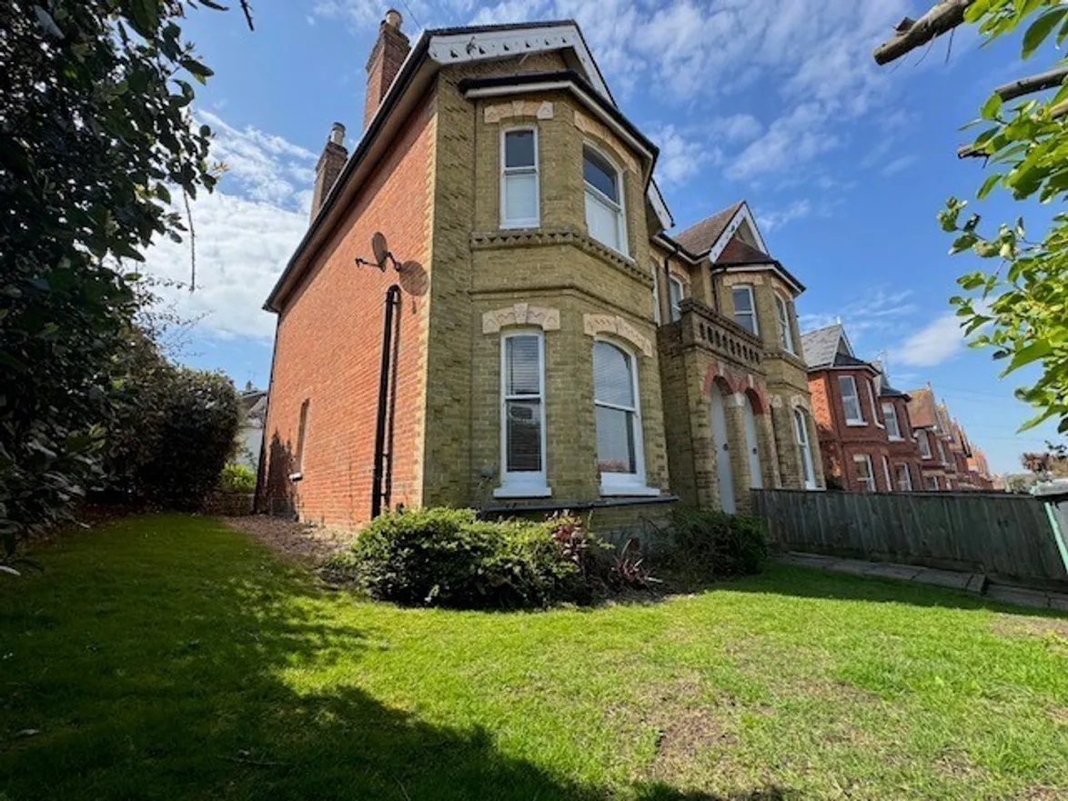 House Ryde Road in Seaview