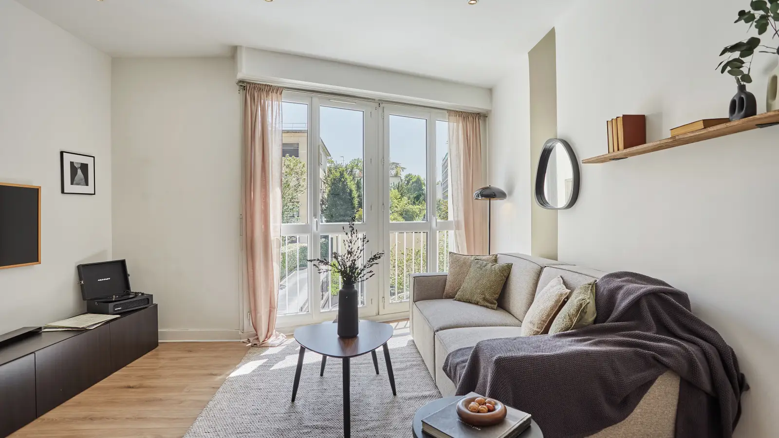 Flat Boulevard du Général Kœnig in Neuilly-sur-Seine