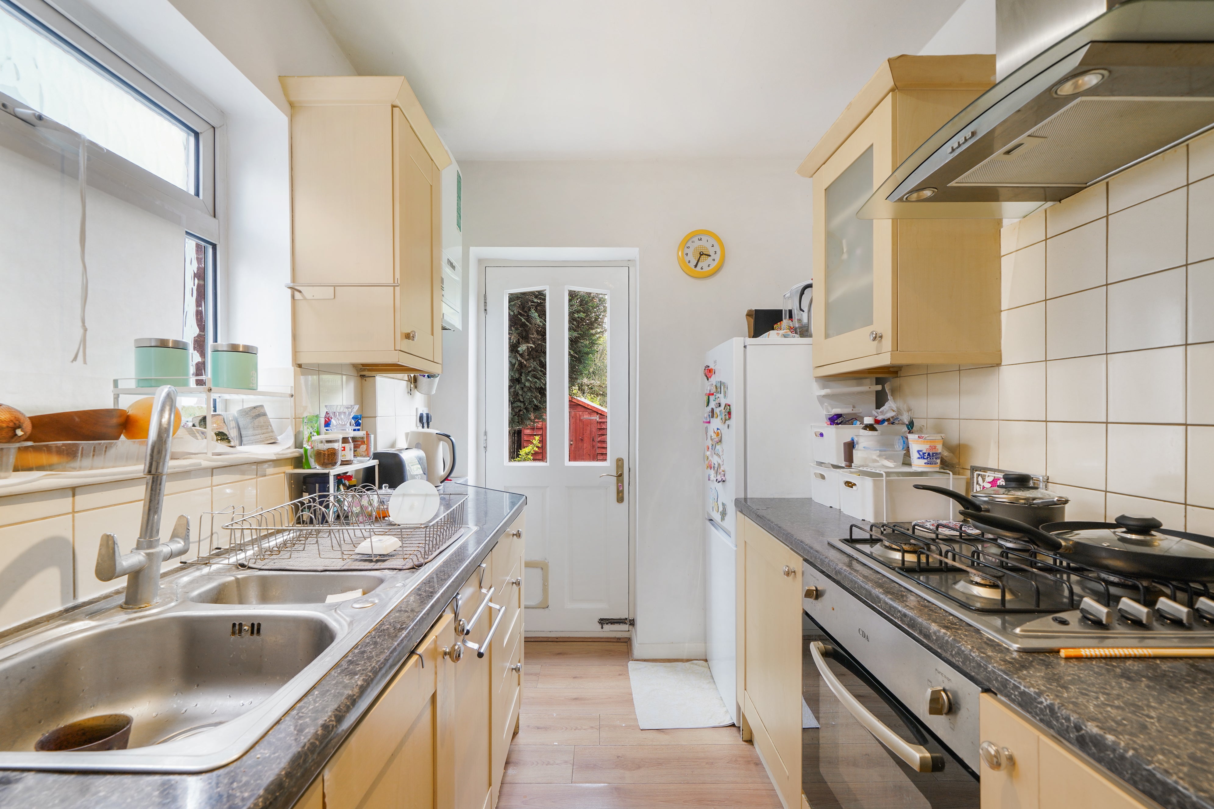Flat Cavendish Avenue in Greater London