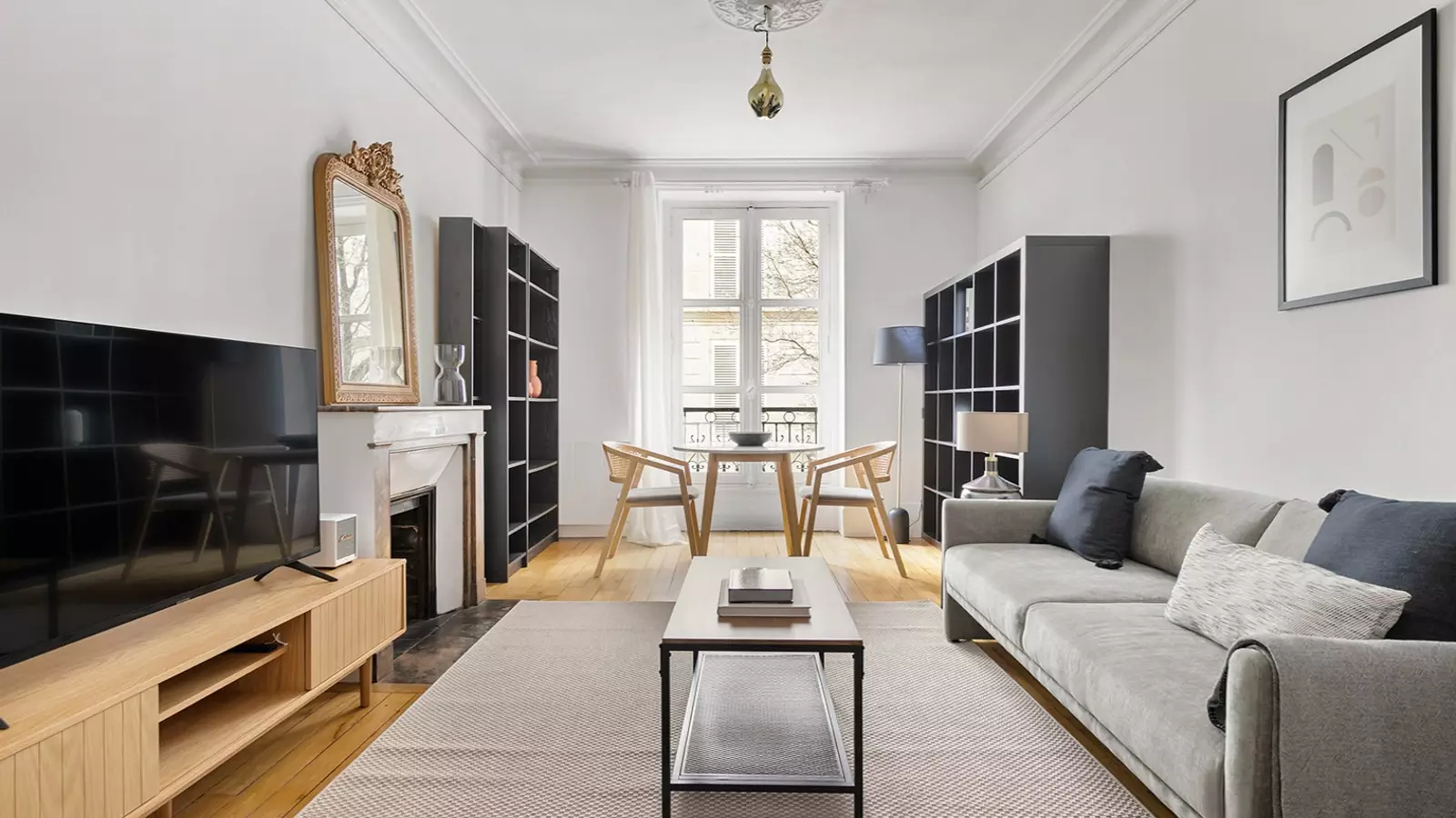 Flat Rue de la Roquette in Paris