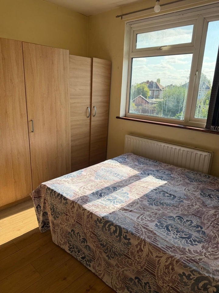 House Len Taylor Close in Greater London