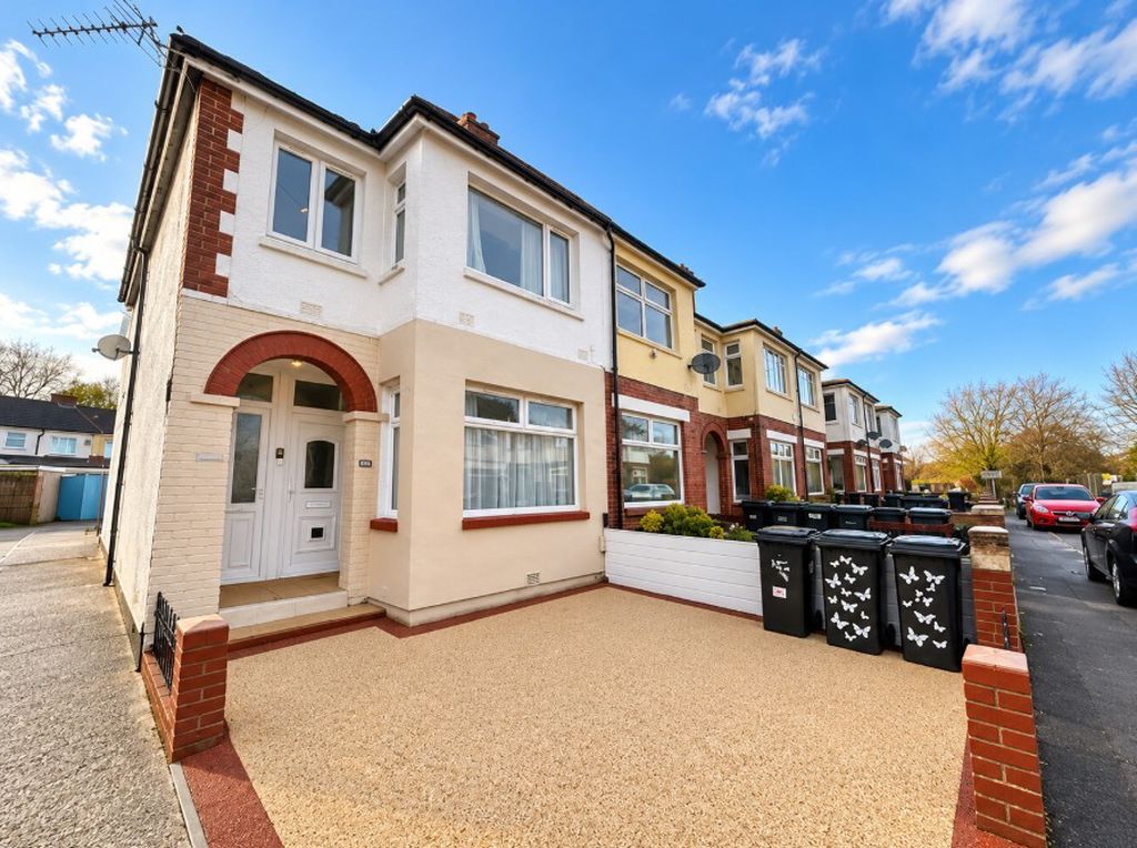 Flat Greenlea Grove in Gosport