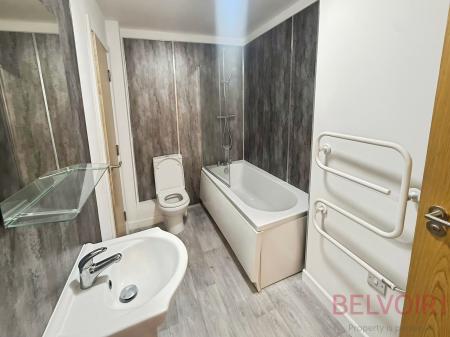 Flat The Spinney in Ashfield