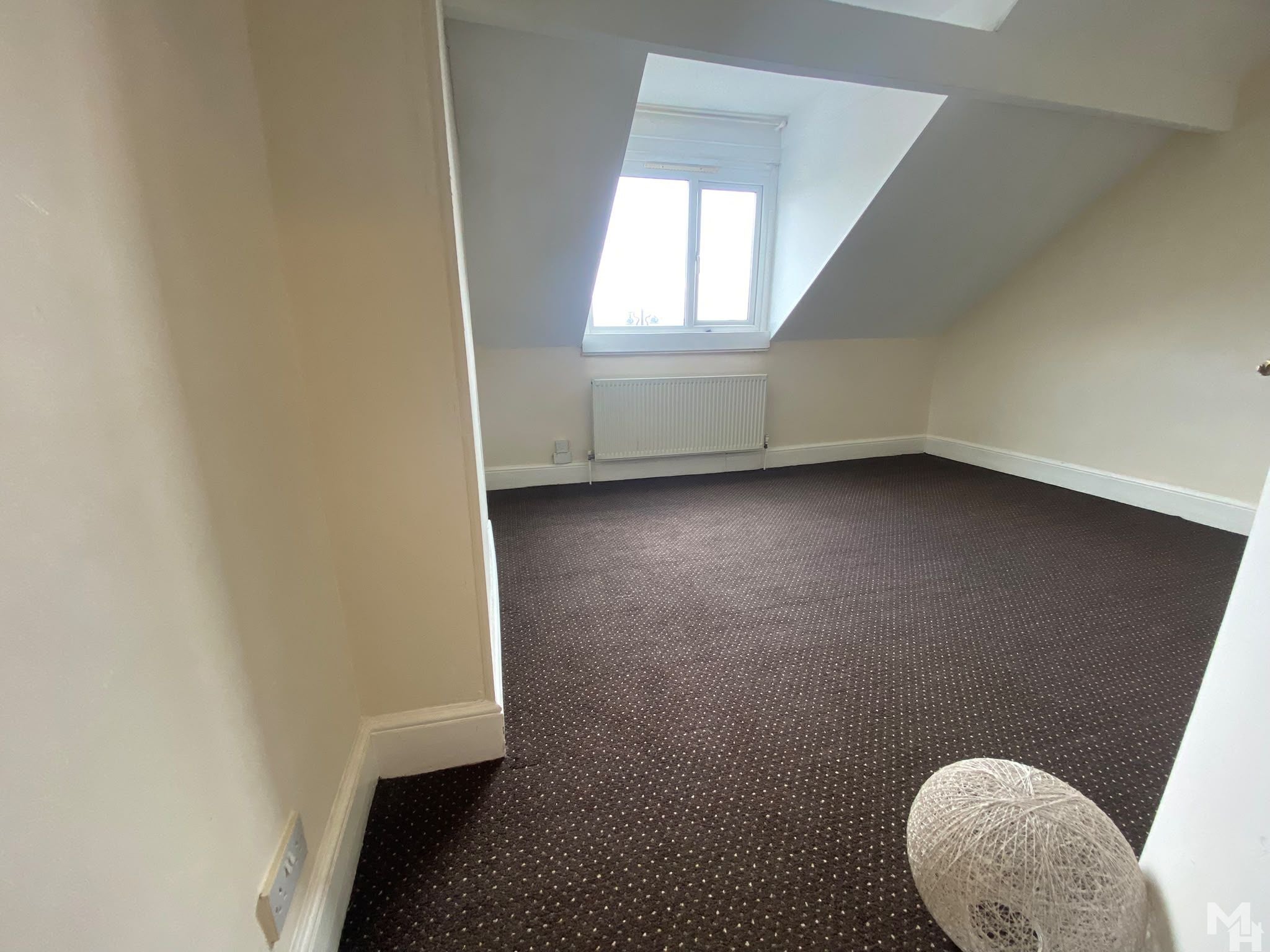 Flat Ombersley Road in Birmingham