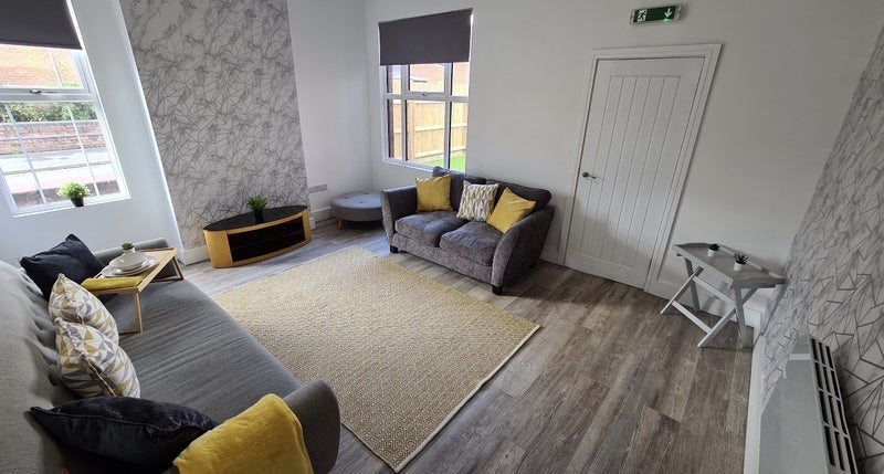 Room Ross in Sandwell